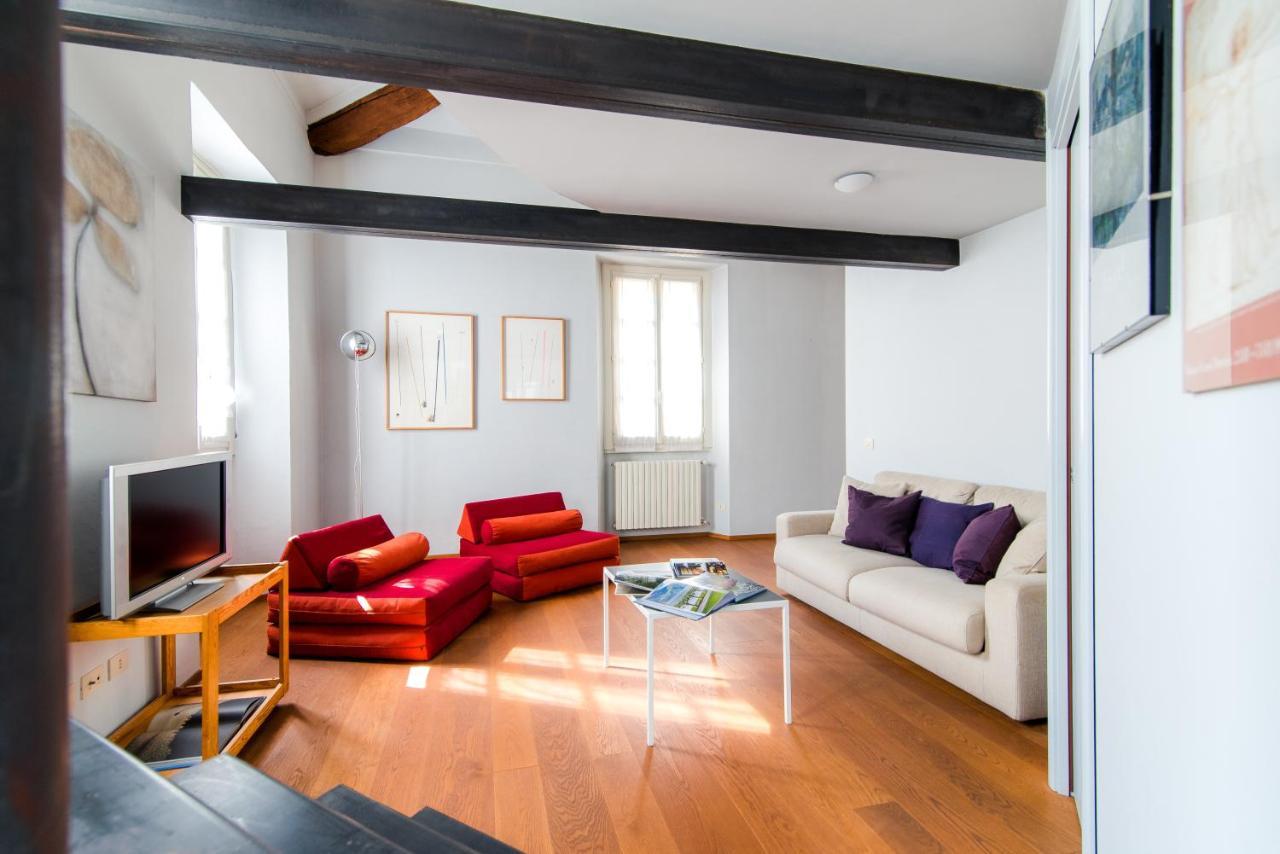 Appartement Antica Via Volta - The House Of Travelers à Côme Extérieur photo
