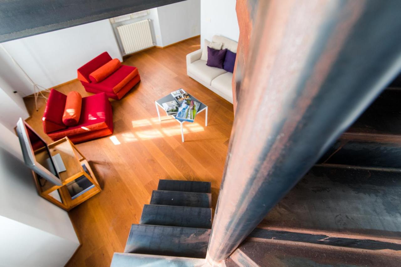 Appartement Antica Via Volta - The House Of Travelers à Côme Extérieur photo