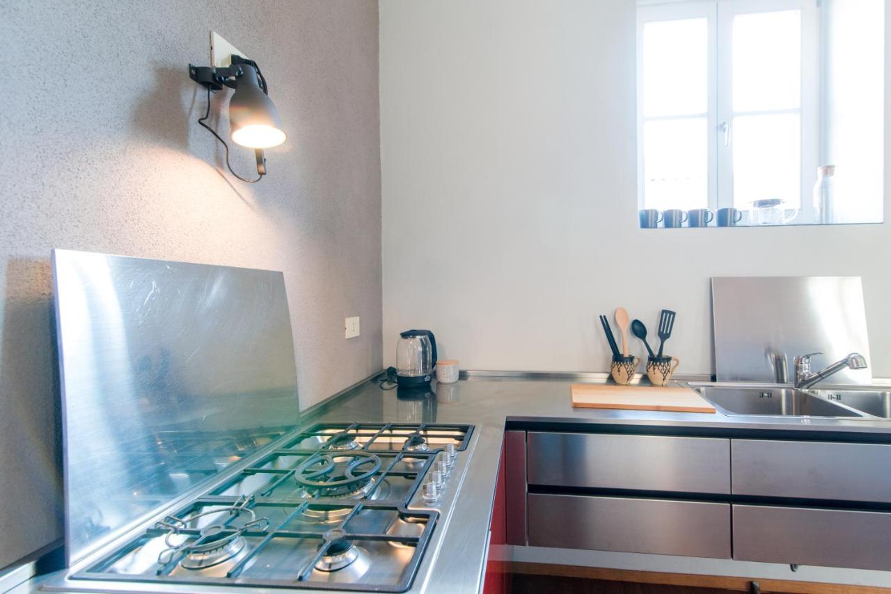 Appartement Antica Via Volta - The House Of Travelers à Côme Extérieur photo